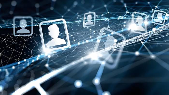 More than half of the auto dealers lost money in the first half of the year, wit