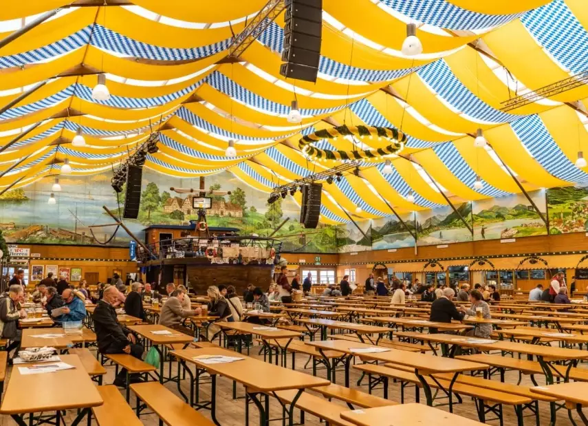 how to get to Oktoberfest