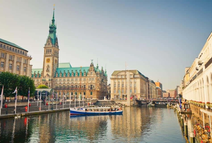 hamburg travel guide