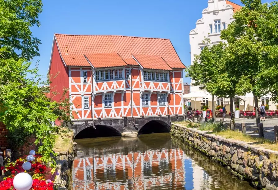 how many days in hamburg