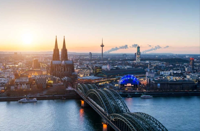 The Ultimate Cologne Travel Planner: Your Stress-Free Guide to Germany's Cathedral City