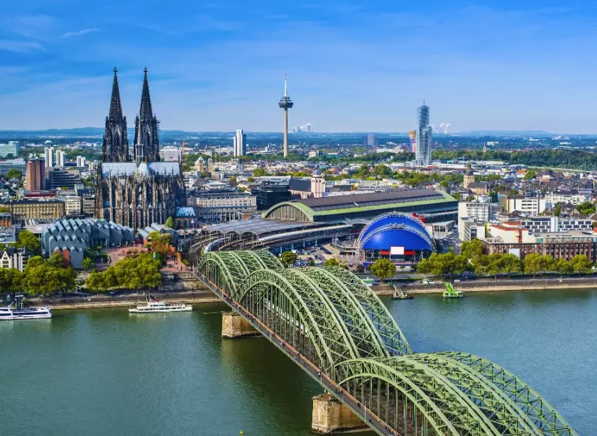 The Best Month to Travel to Germany: Your Ultimate Seasonal Guide
