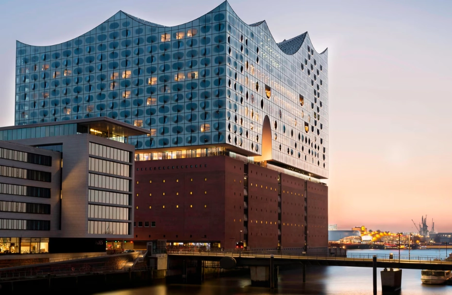 best area to stay in Hamburg