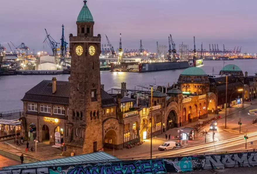 best month to visit hamburg germany