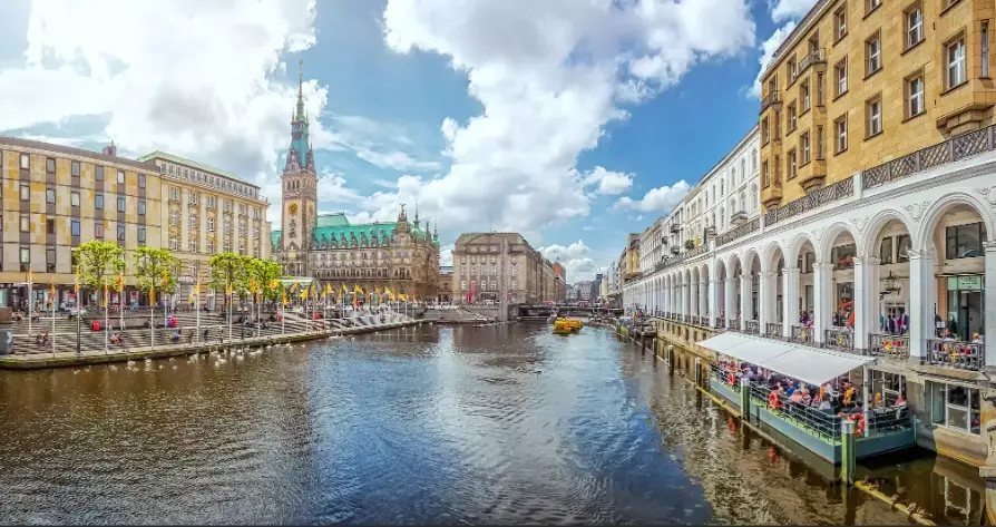 hamburg travel tips