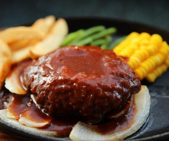 Hamburg's Japanese Food Guide: Best Restaurants & Insider Tips