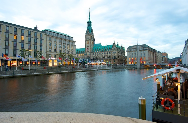 Hamburg travel guide