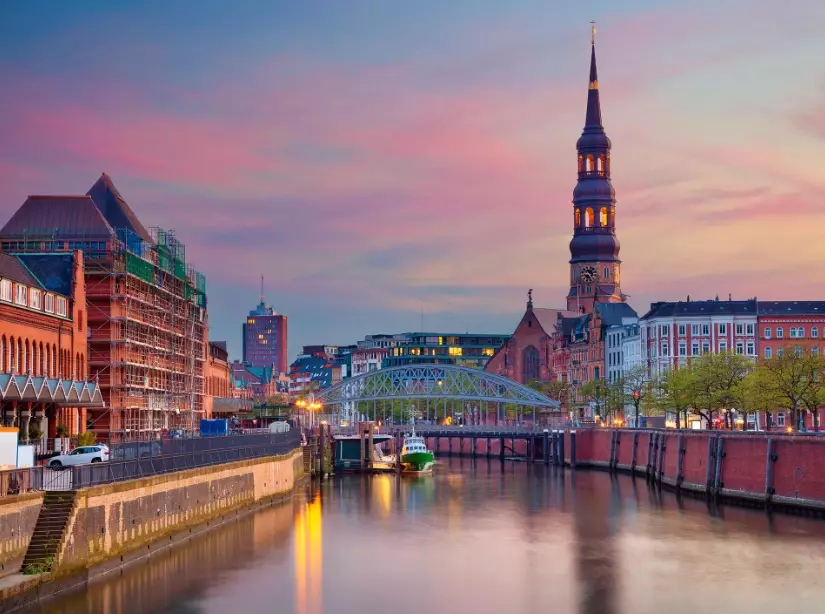 how many days in Hamburg