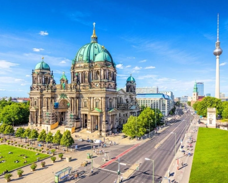 Best Month to Visit Berlin: Ultimate Seasonal Guide