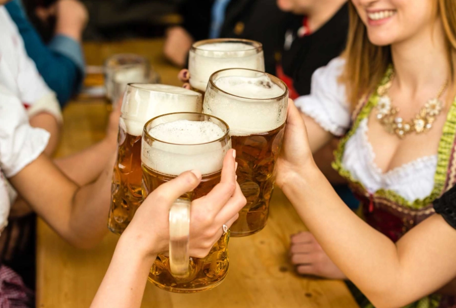Oktoberfest Beer Guide: Traditional German Brews & Tents