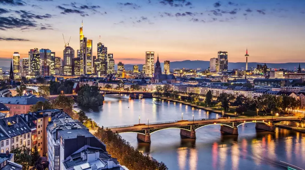 Where to Avoid Staying in Frankfurt: Sketchy Areas & Better Alternatives
